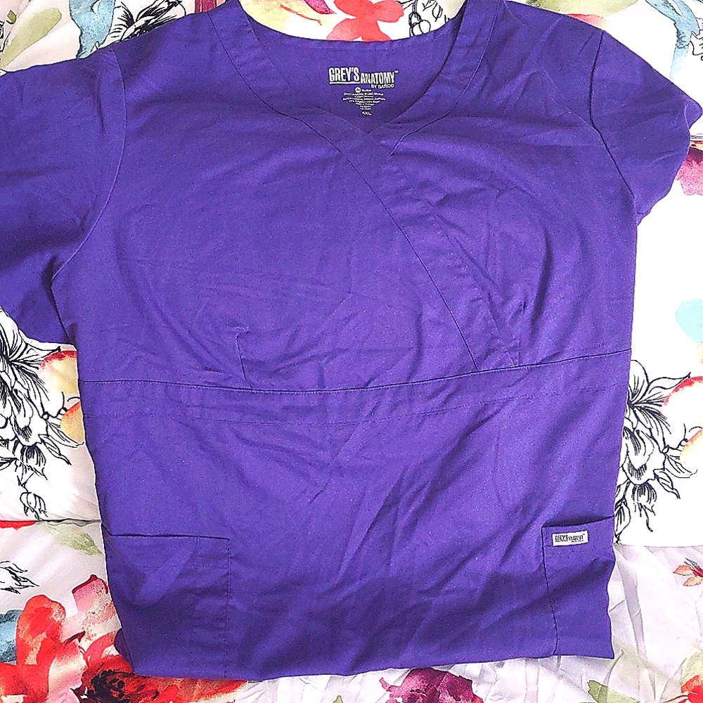 BARCO GREY'S ANATOMY SCRUB TOP *PURPLE